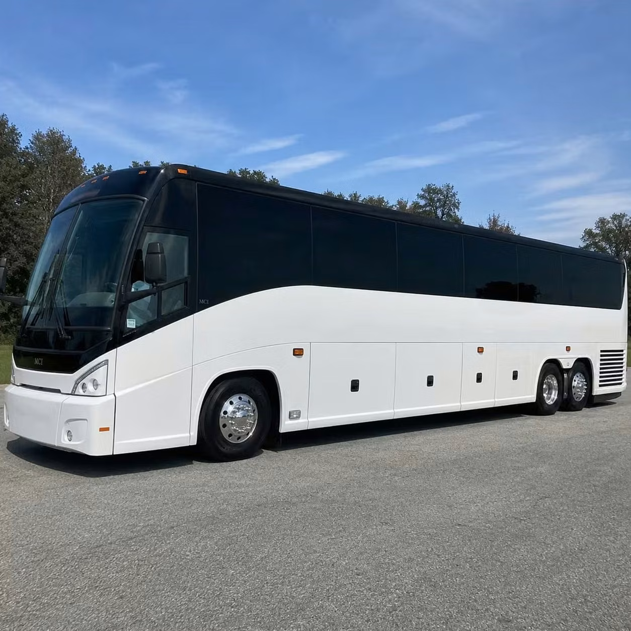 west allis airport shuttles at milwaukee mitchell international airport mke