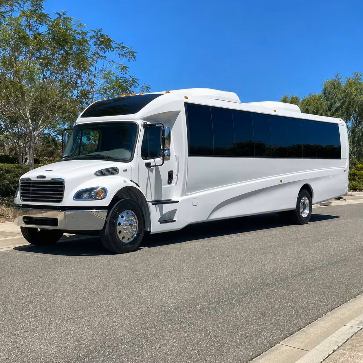 35 passenger minibus